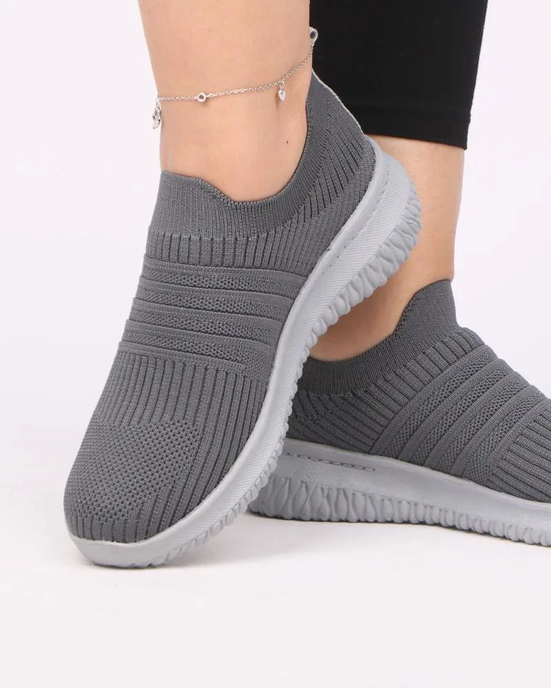 Women's Sneaker - 4024